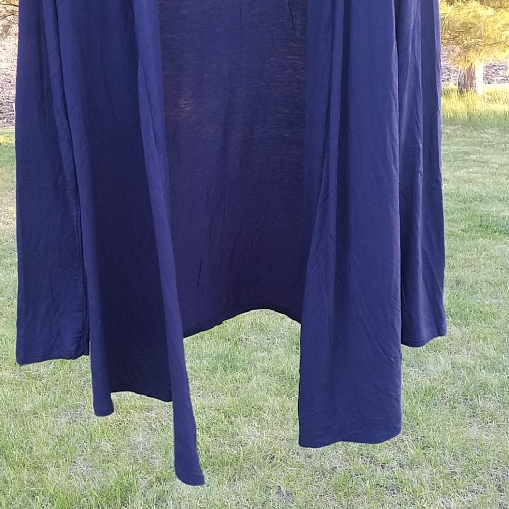 🔹️HP🔹️Navy open front cardigan size 1X, 2X - Picture 5 of 9
